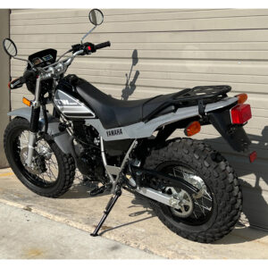 Yaamaha TW200 Duaal Sporrt Motorcycle 1000-1500cc 4-Strroke Enginne Brushless