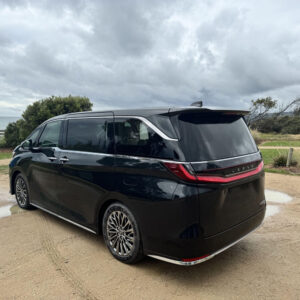 Lexus LM 2024 350h 5-seater SUV Used Car